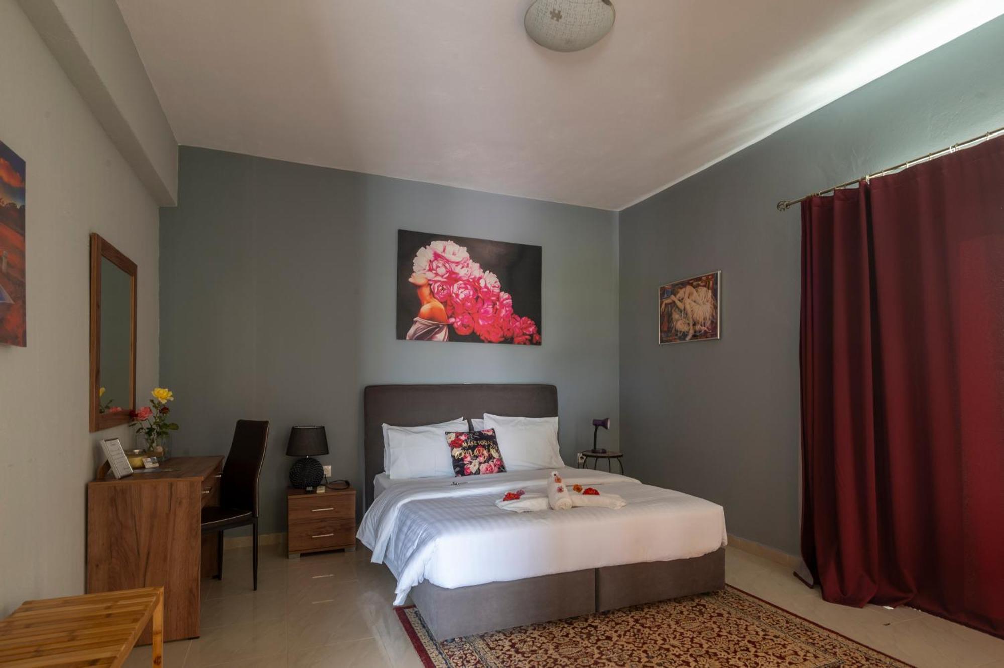 La Vatura Hotel Гиалова Екстериор снимка
