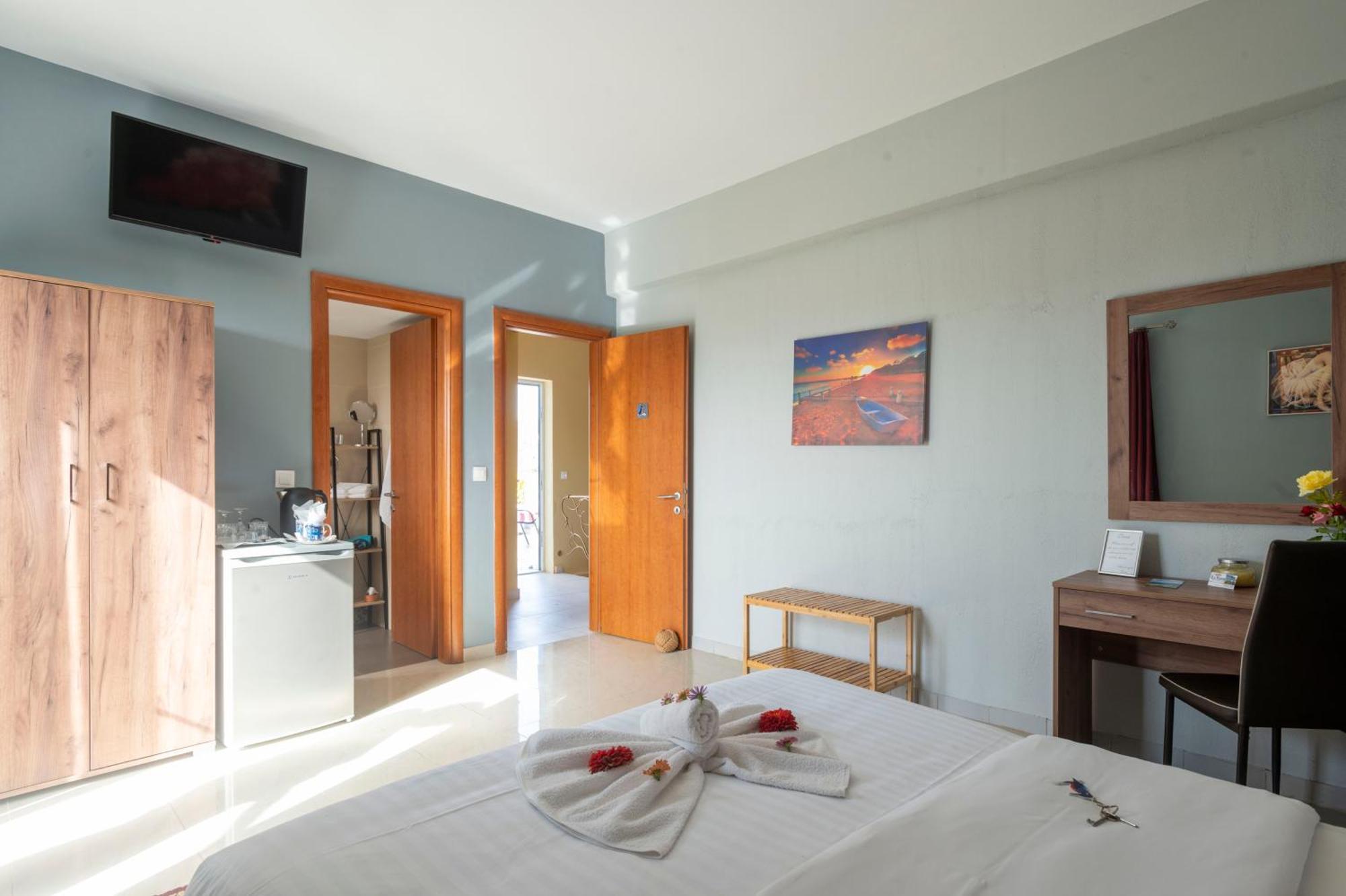 La Vatura Hotel Гиалова Екстериор снимка